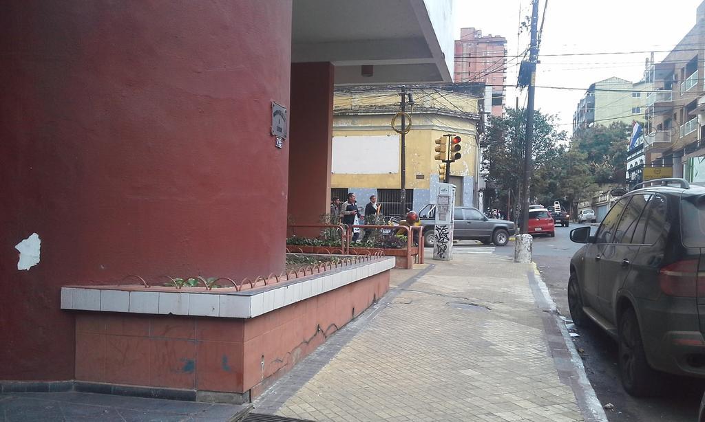 Estudio En El Centro De Asuncion Bagian luar foto